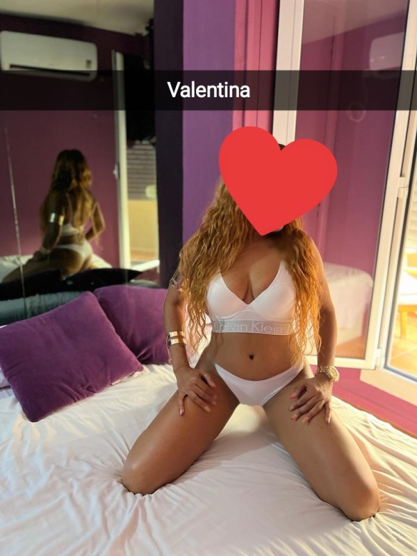 Hermosa joven 100 por 100 natural también domicilios