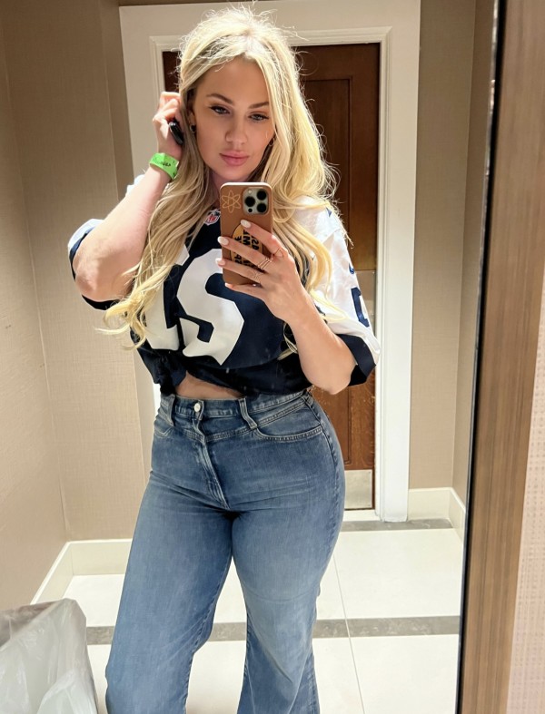 VÍCTORIA ***MUJER MADURA***DISCRETA***FRANCES FIN