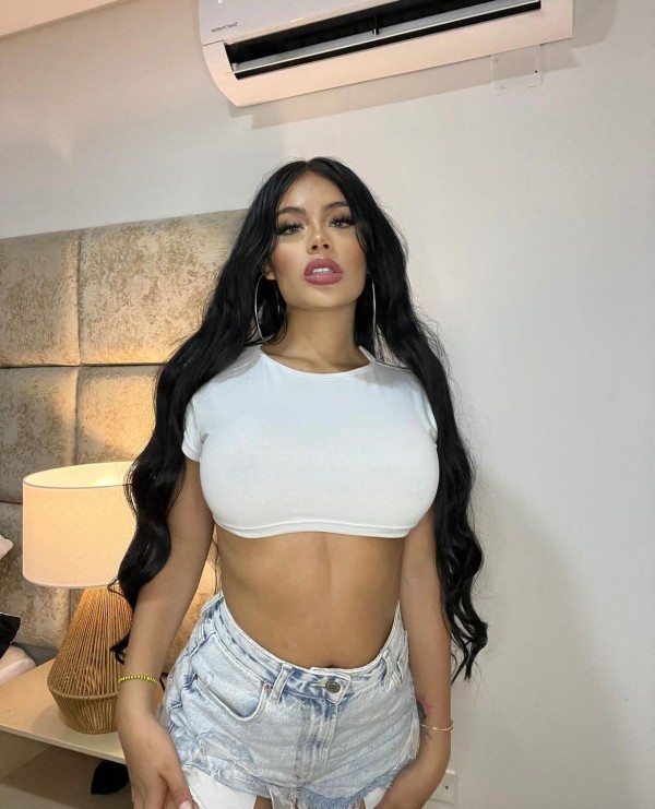 LLENAME EL CULO DE LECHE ,CORRIDA EN BOCA