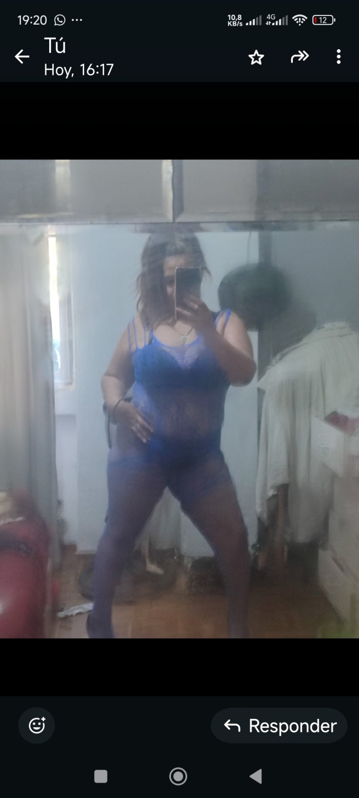 Brunete hotel y domicilios solamente chica indepen