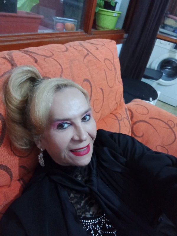 Belinda Madurita Explosiva