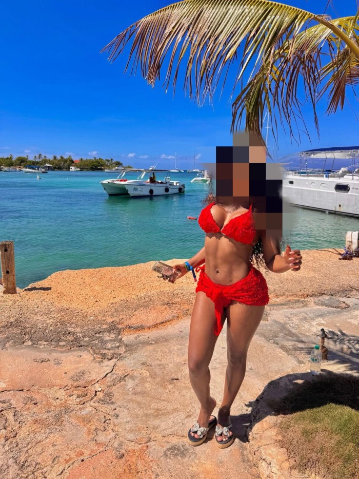 Tú morenaza Sexy Fiestera