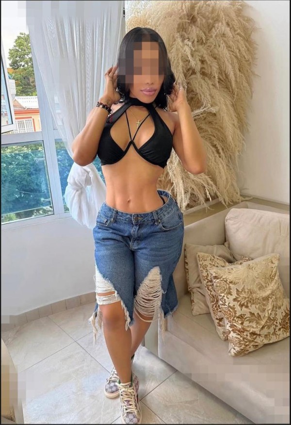 chupadas a pelo de lujo morbosa cachonda en blanes 24 hs