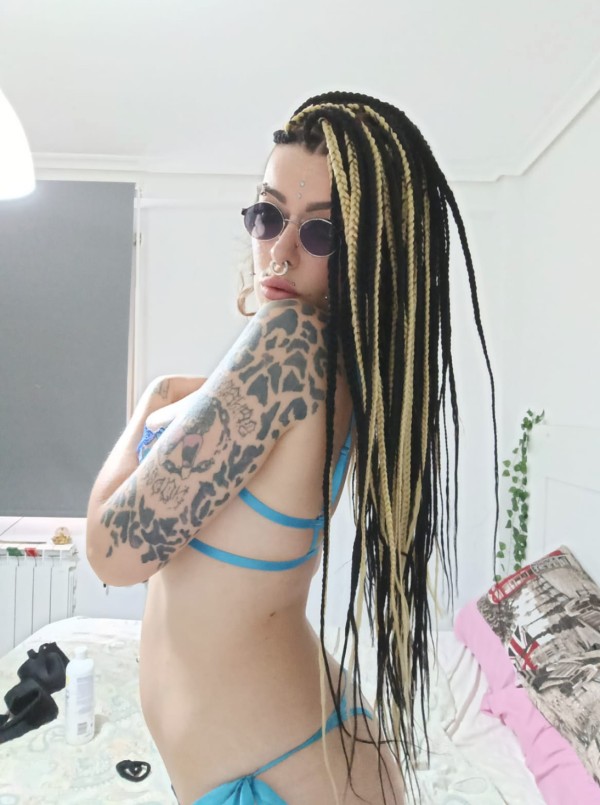 Hola soy Selena Española