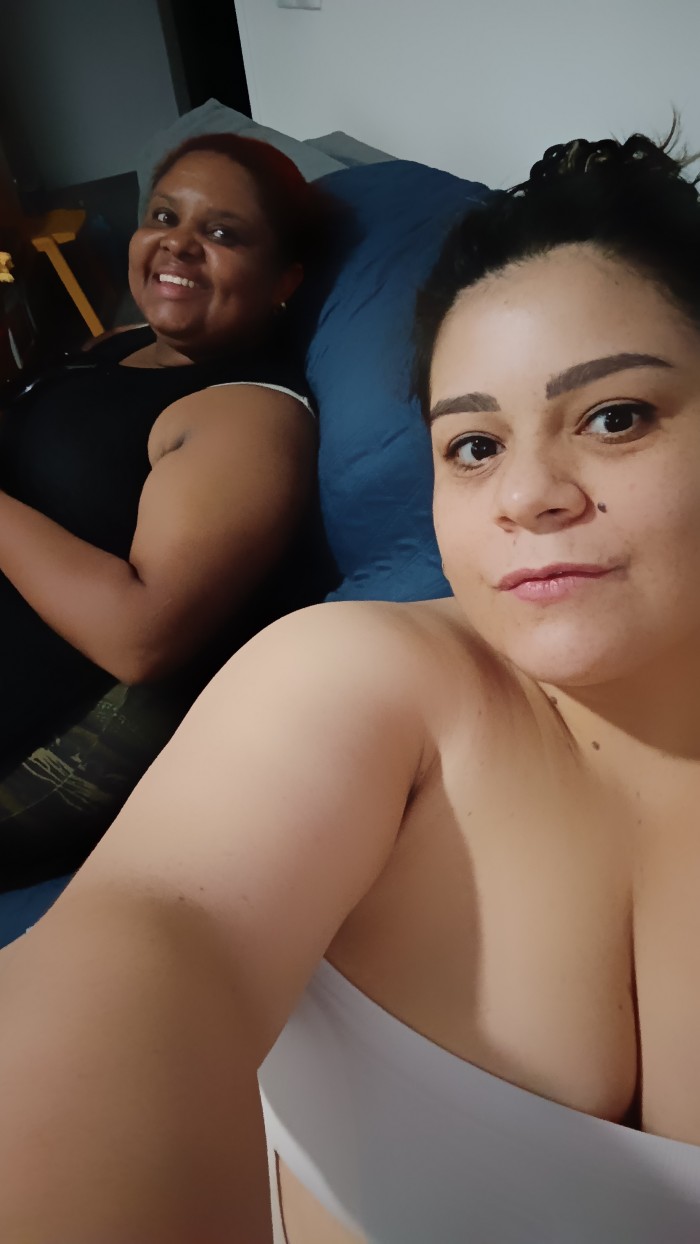 Hermosa simpática implicada