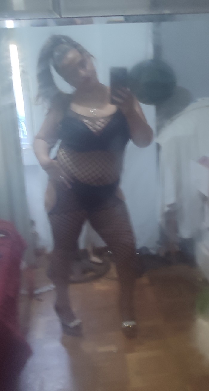 Chica en Móstoles recibe sola particular 24hs tm y