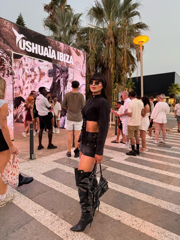 ARDIENTE COLOMBIANA EXOTICA MORBOSA Y FIESTERA