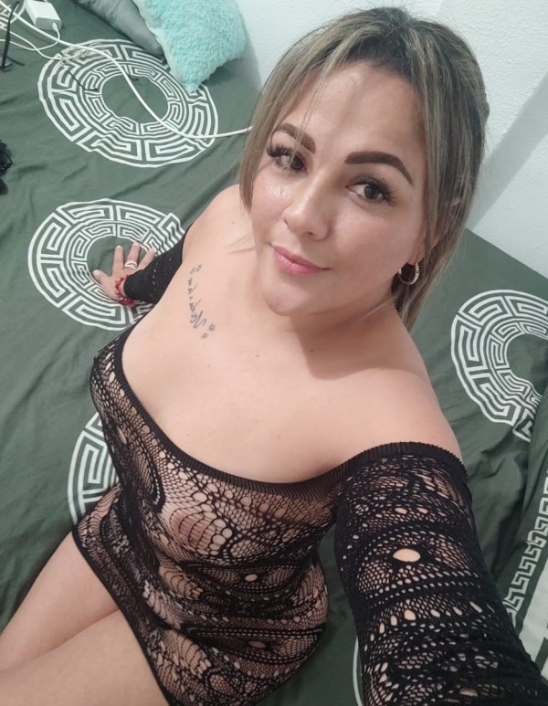 COLOMBIANA IMPLICADA COMPLACIENTE