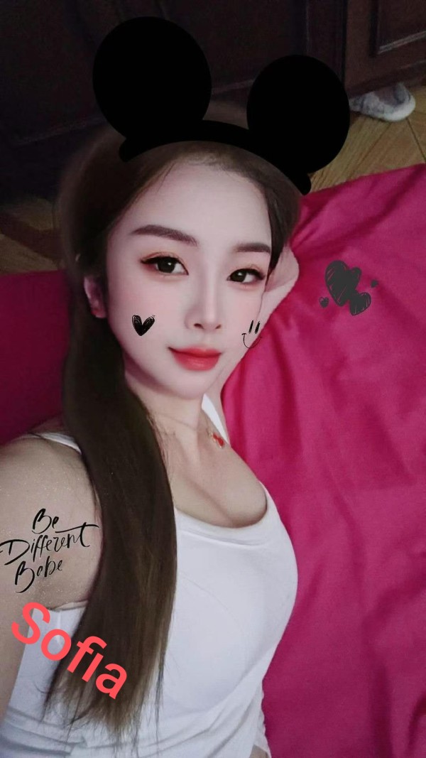 Somos tres amigas asiáticas los cristianos tenerife