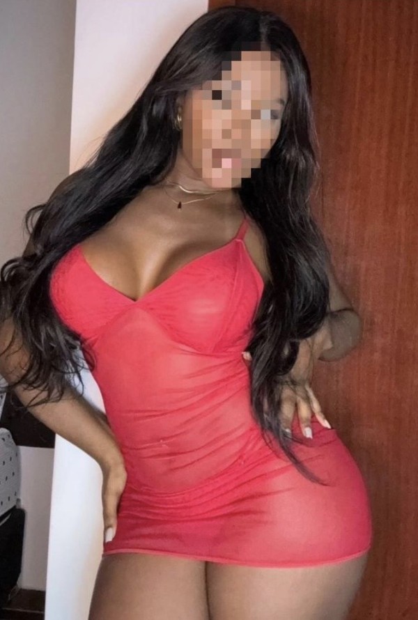 DESDE 30 ROSAS TE SACO LA LECHITA MUY FIESTERA