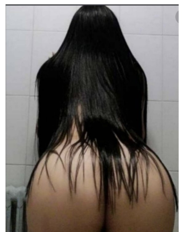 , MILF CURVY EN  CACHONDA Y COMPLACIENTE