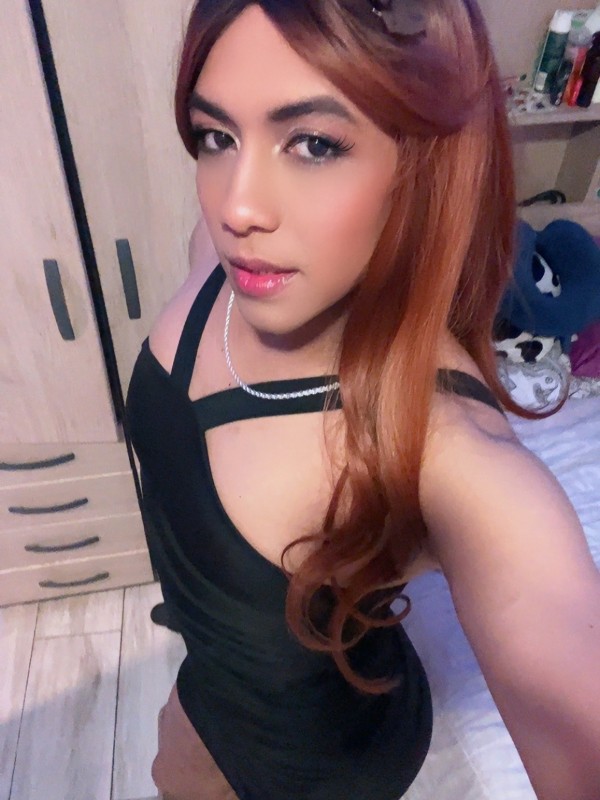 Llámame ya, ven y follamos tengo una polla XL LLENA DE ESPERMA