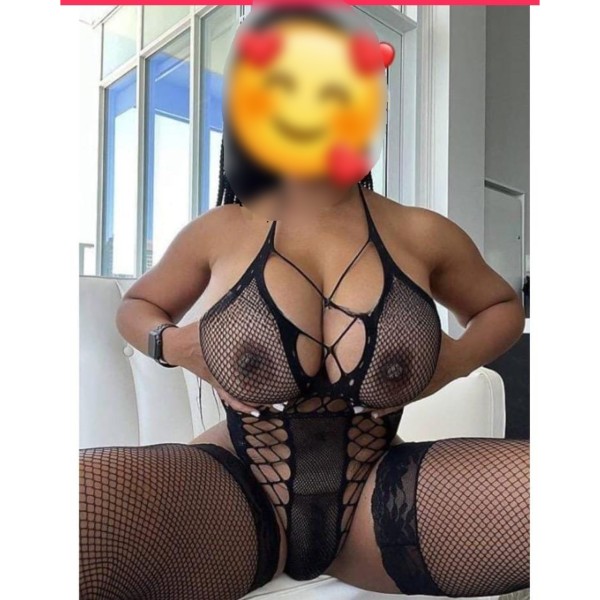 TAHIS Dominicana fiestera cachonda EN LA CARLOTA