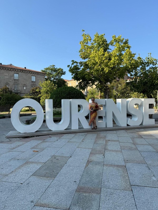 OJO   CON LOS TÍOS CON PELUCAS YO 22SOY ORIGINAL Y SOY.VERDADERAMENTE