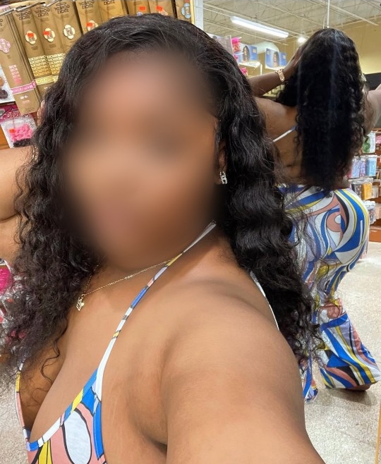 Danna cubana rellenita fiestera a tope , natural llámame aparta tu cita