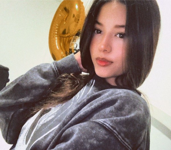 MICHELLE RICA COLOMBIANA