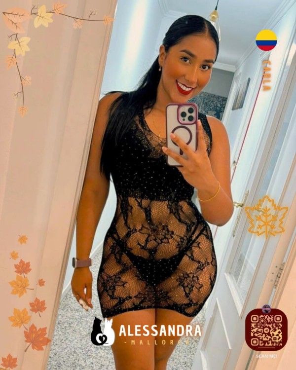 AVAILABLE INDOOR & OUTDOOR – PALMA DE MALLORCA. GOOD GIRL