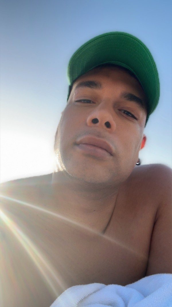 Ricardo Morenazo Brasileño Masajista 24 horas Apartamento Privado