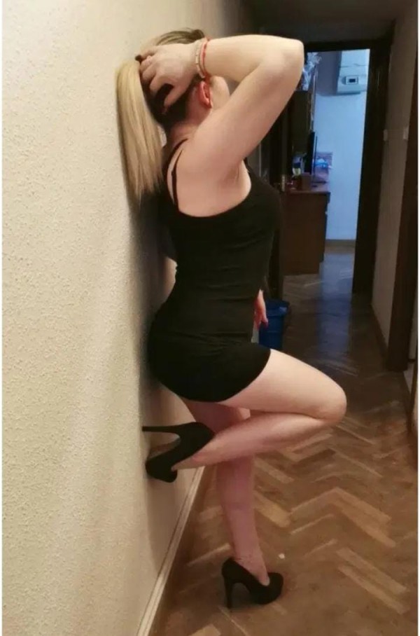 RUBIA HERMOSA REAL MAMADAS DE LUJO FOTOS ACTUALES