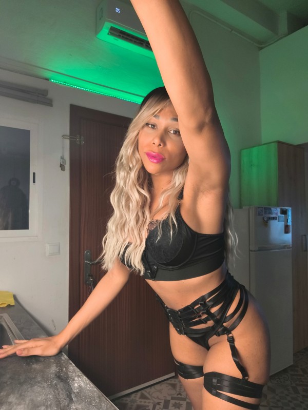 TRANS SIMPÁTICA DISPONIBLE EN MÁLAGA