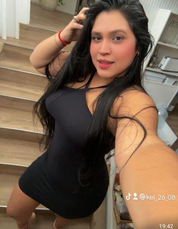 Latinas en alcudia