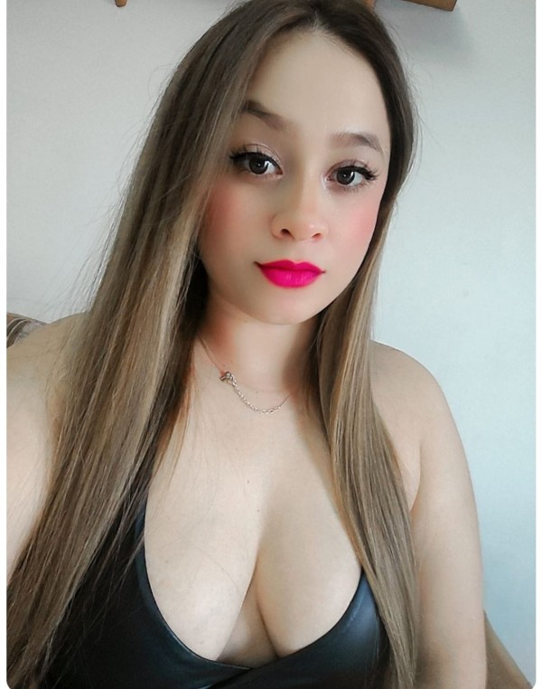 Lo hago bien Rico sí quieres pasar un buen rato ven aquí estoy 24H