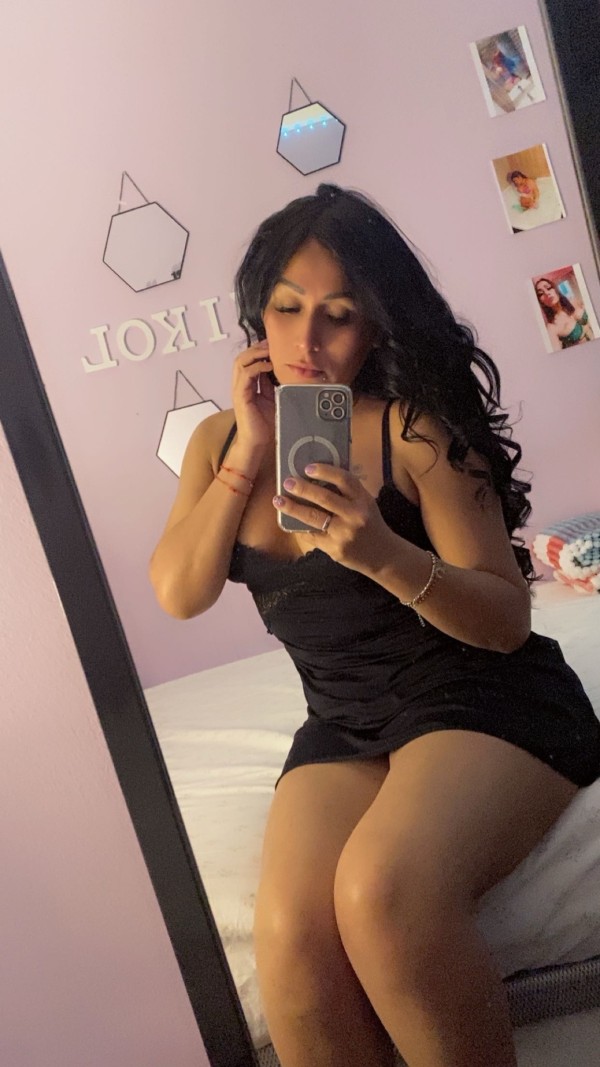 Tú diosa Colombiana  ful sexo a tope ……!