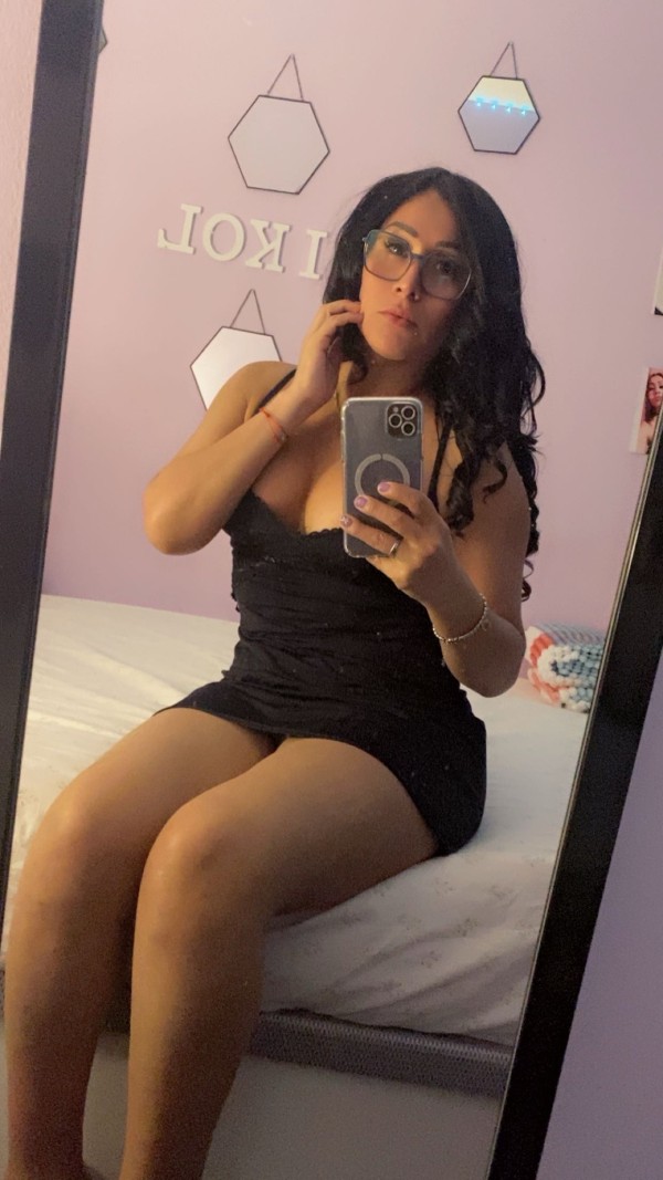 Tú diosa Colombiana  ful sexo a tope ……!