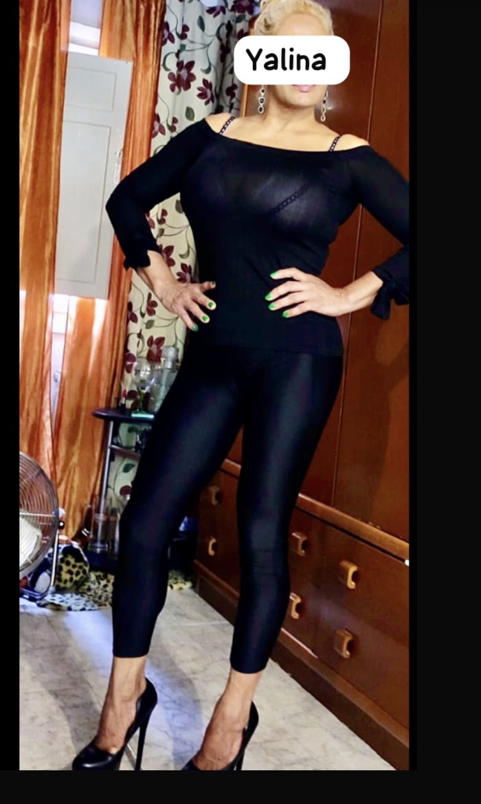 Yalina espectacular bombón exótico Rubia