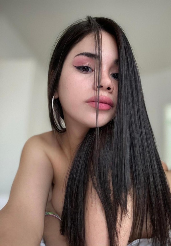 Soy lo que tus ojos ven y tu cuerpo quiere !! Ven