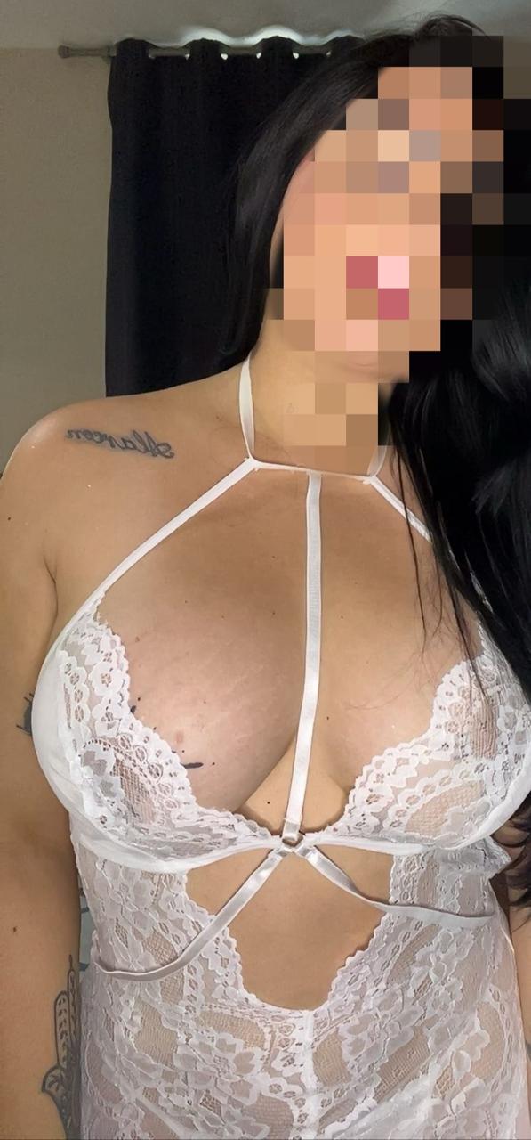 LORENA HERMOSA LATINA · DIVERTIDA Y ENCANTADORA