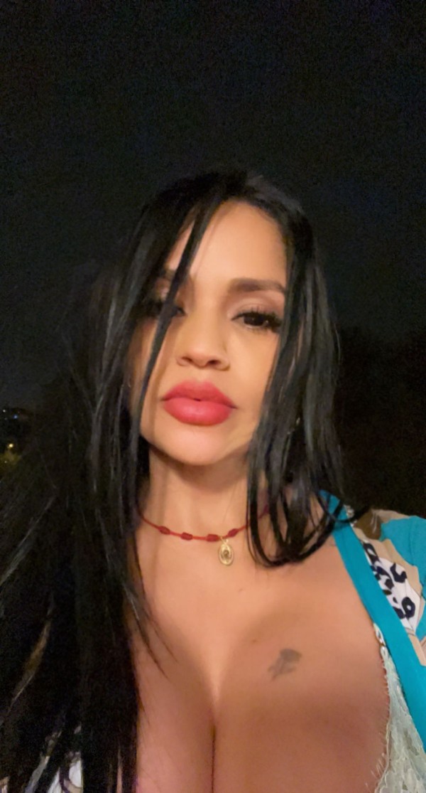 EXCLUSIVA Y AUTENTICA BELLEZA COLOMBIANA EN SANTANDER