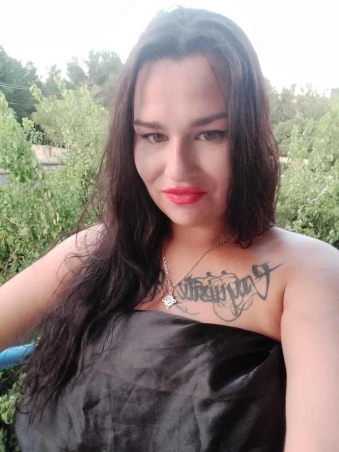 Rusa muy cachonda primera vez en Vigo