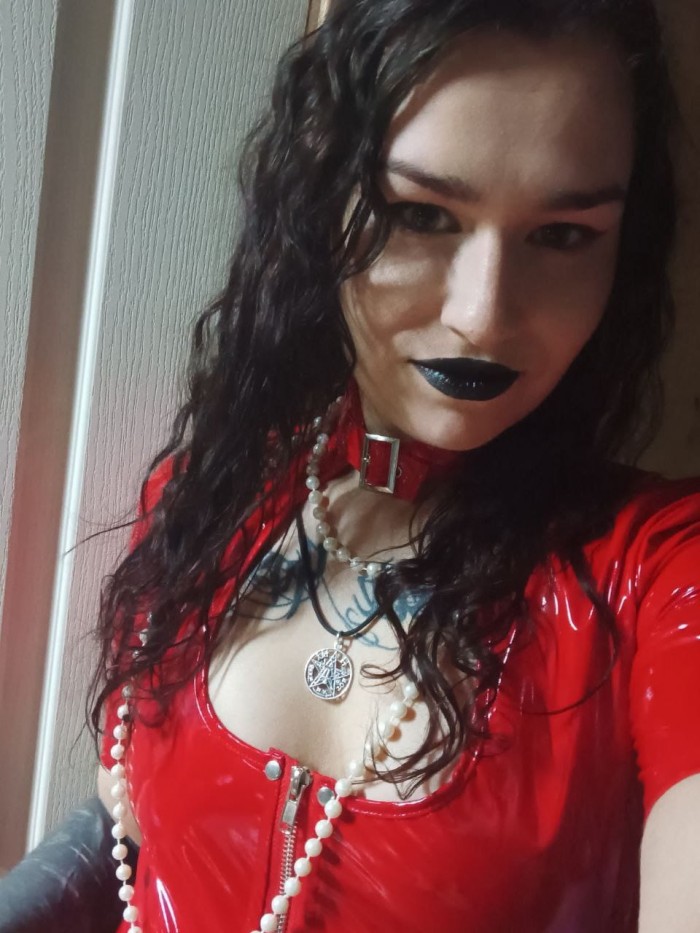 Rusa muy cachonda primera vez en Vigo