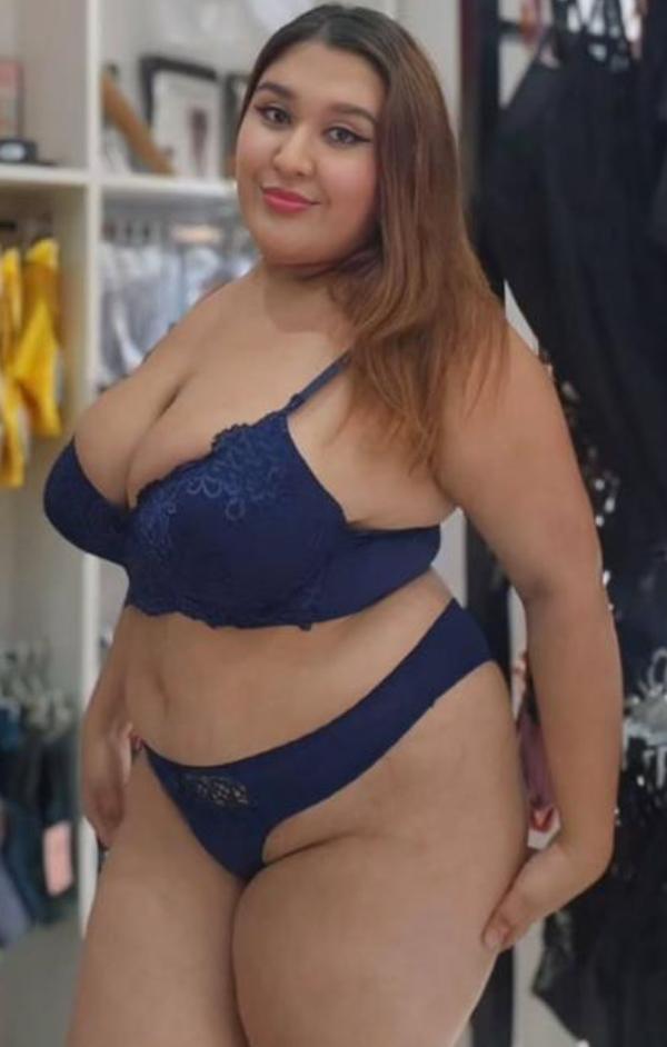 Samira CALIENTE Y Apasionada