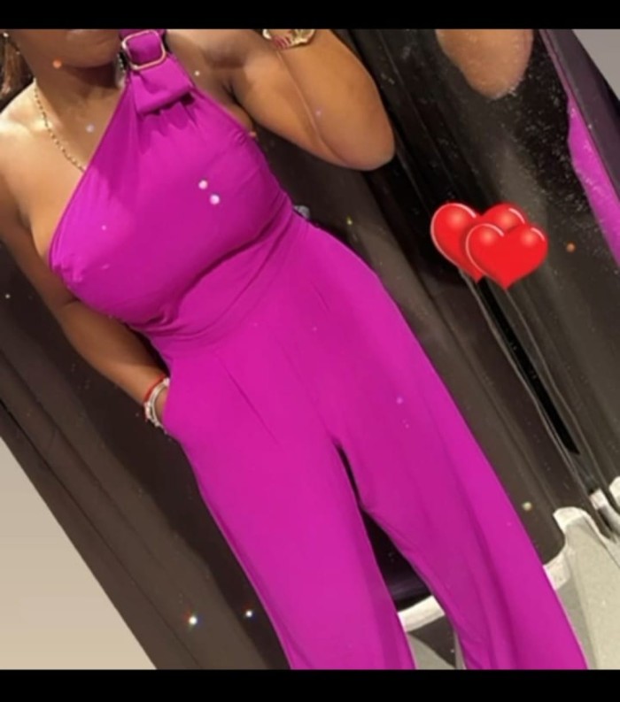 MILF COLOMBIANA HERMOSA CURVILINEA FOTOS CASERAS COCHES