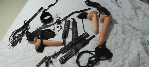 LA REINA DEL FRANCES PROFUNDO SALIVADO.FIESTER