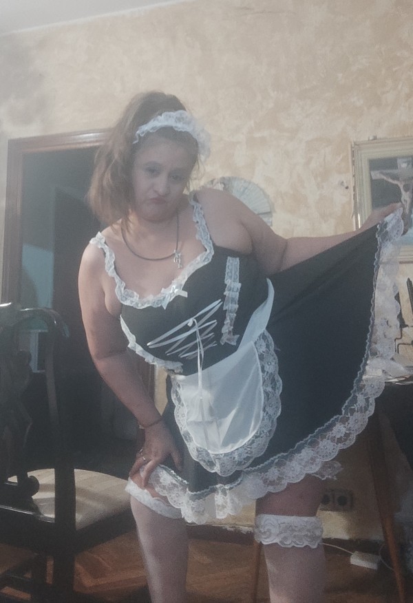 Chica en Móstoles recibe sola particular 24hs tm y