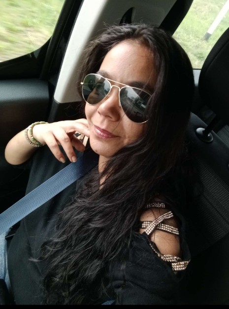 ME ENCANTA PASARLO BIEN HACIENDO LO QUE NOS GUSTA  ALGO DIFERENTE