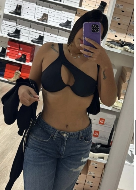 Bomba de sexo con MARÍA BUENORRA en Yuncos