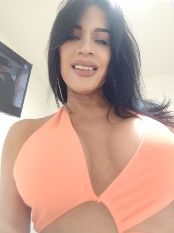 Trans latina potente fiestera Zaragoza