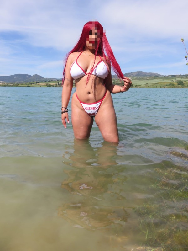 Hermosa colombiana maja para satisfacer tus deseos