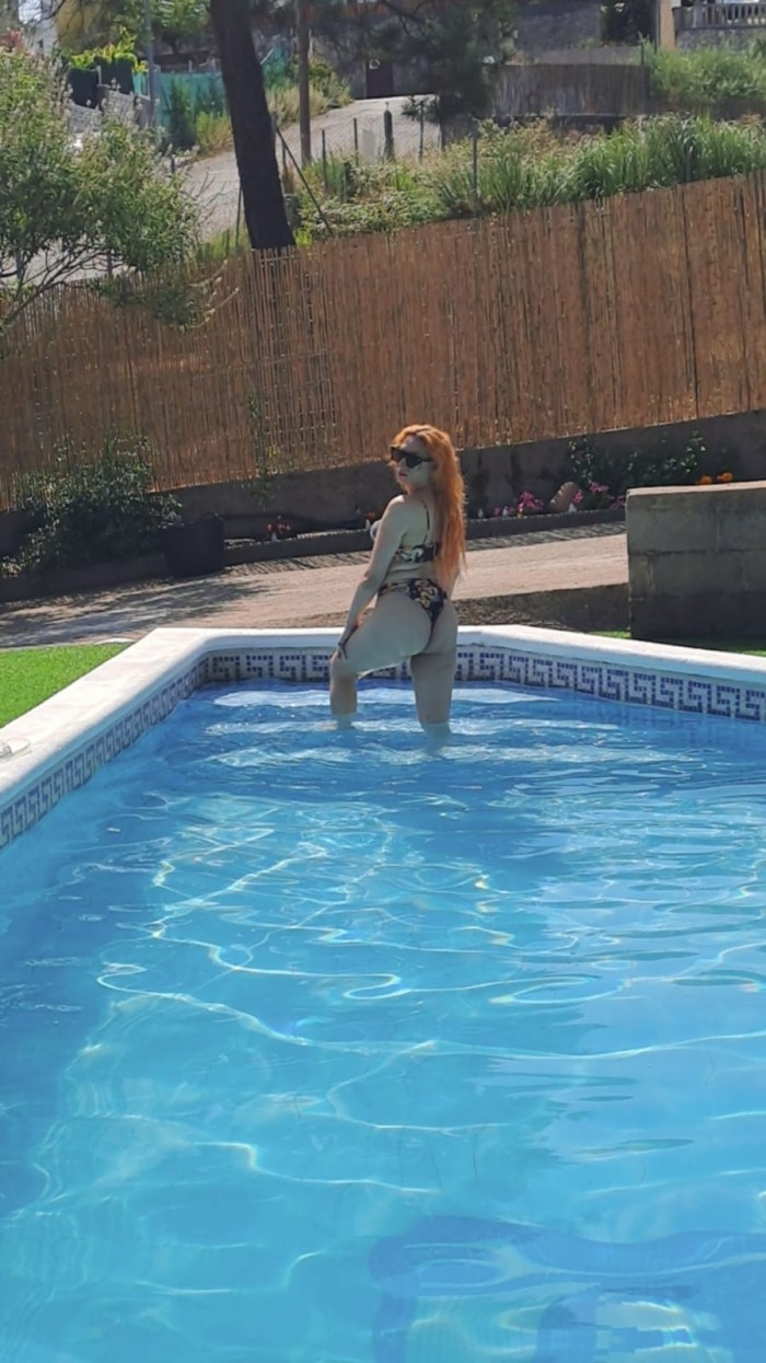 Trans libanesa femenina