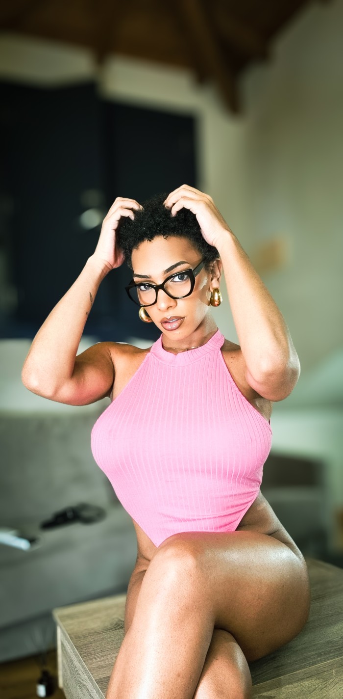 Dejame cabalgarte o ponme ecuatro… (trans)