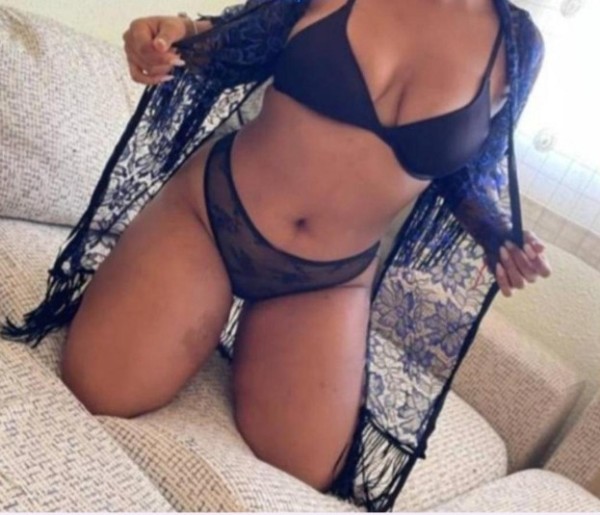 1 Hora 60€. Española De CANARIAS. 49 Años Reales!!!