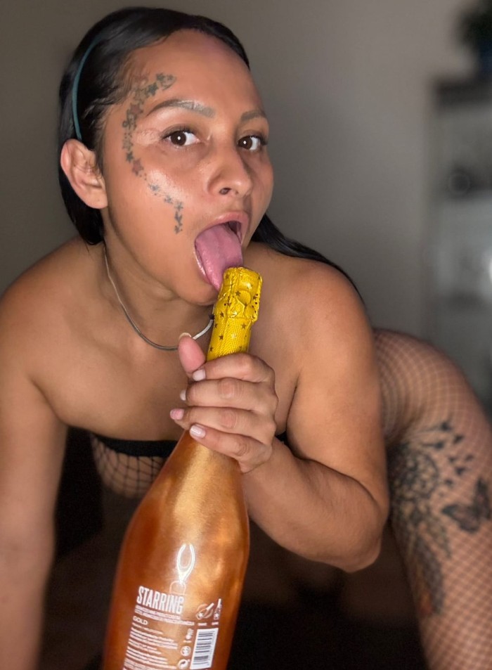 TU MI PERRITO LAMEDOR Y YO TU DIOSA PERVERSA promo