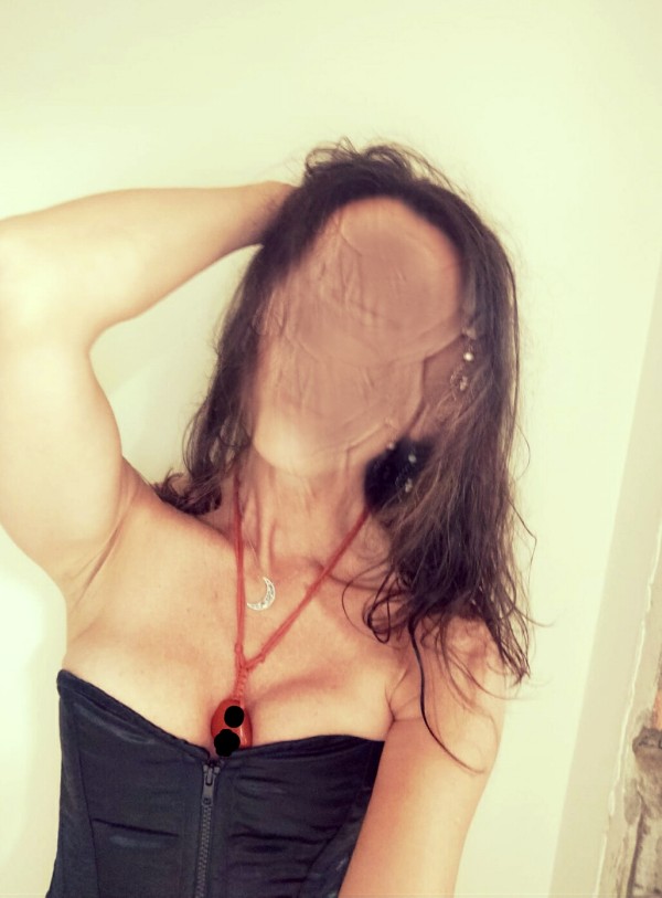 Española masajista erotica profesional