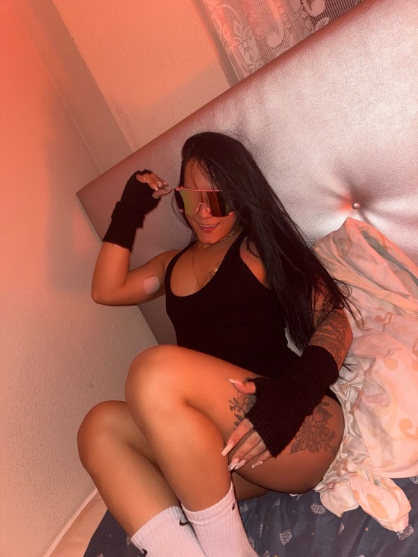 BRIANNA COLOMBIANA DE VUELTA MUY ARDIENTE