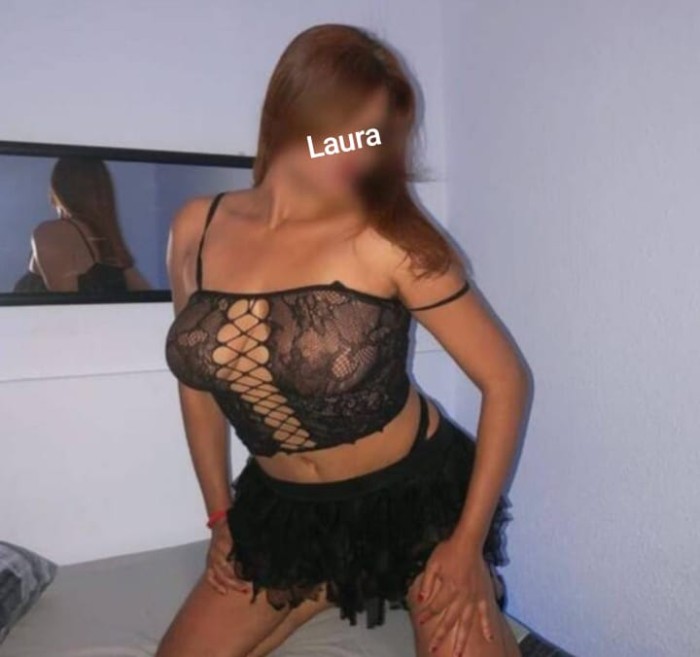 Laura Be The Best – Elegancia, deseo y placer