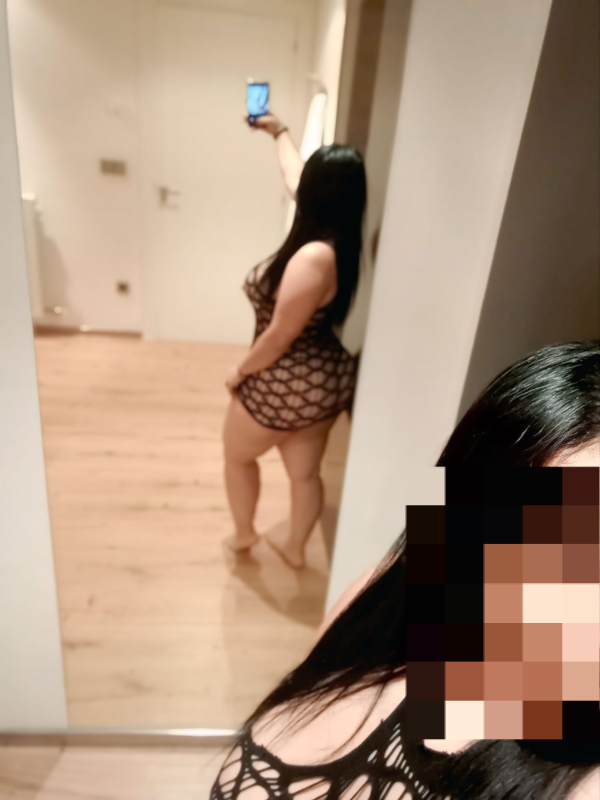 Hermosa latina en tu ciudad